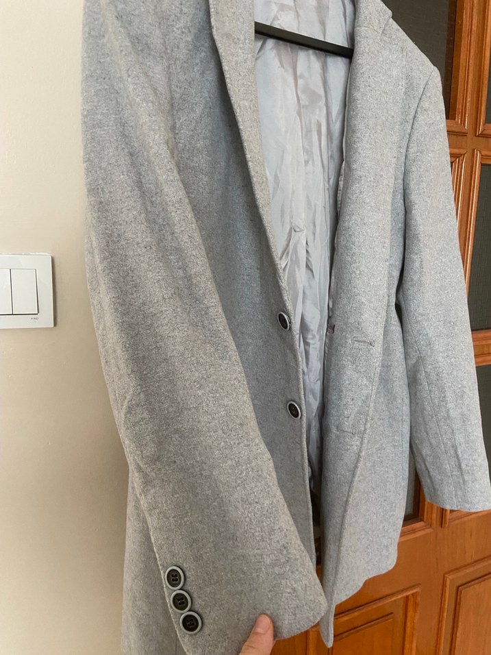 Düğmeli Gri erkek kaban - Görsel 4