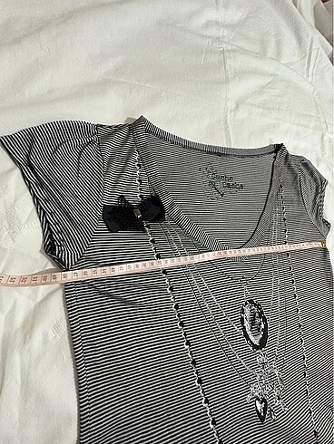 Tshirt V yaka çook şık