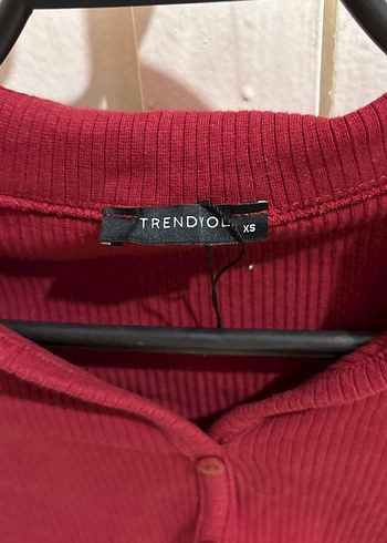 Bordo Düğmeli Kısa Kollu Kadın Gömlek - Görsel 2