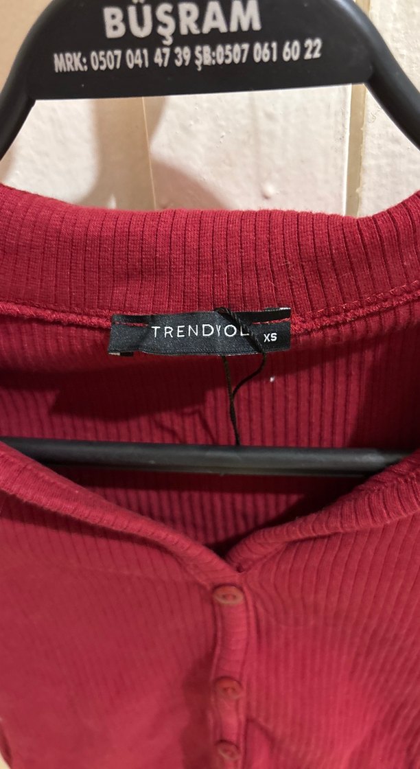 Bordo Düğmeli Kısa Kollu Kadın Gömlek - Görsel 2