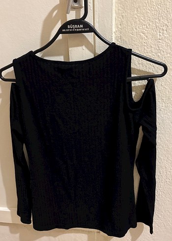 Omuzları açık Uzun Kollu Bluz - Görsel 2