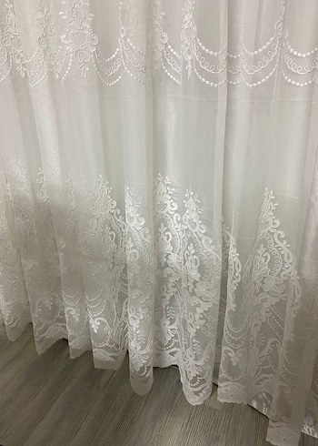 İşlemeli Beyaz Tül Perde
