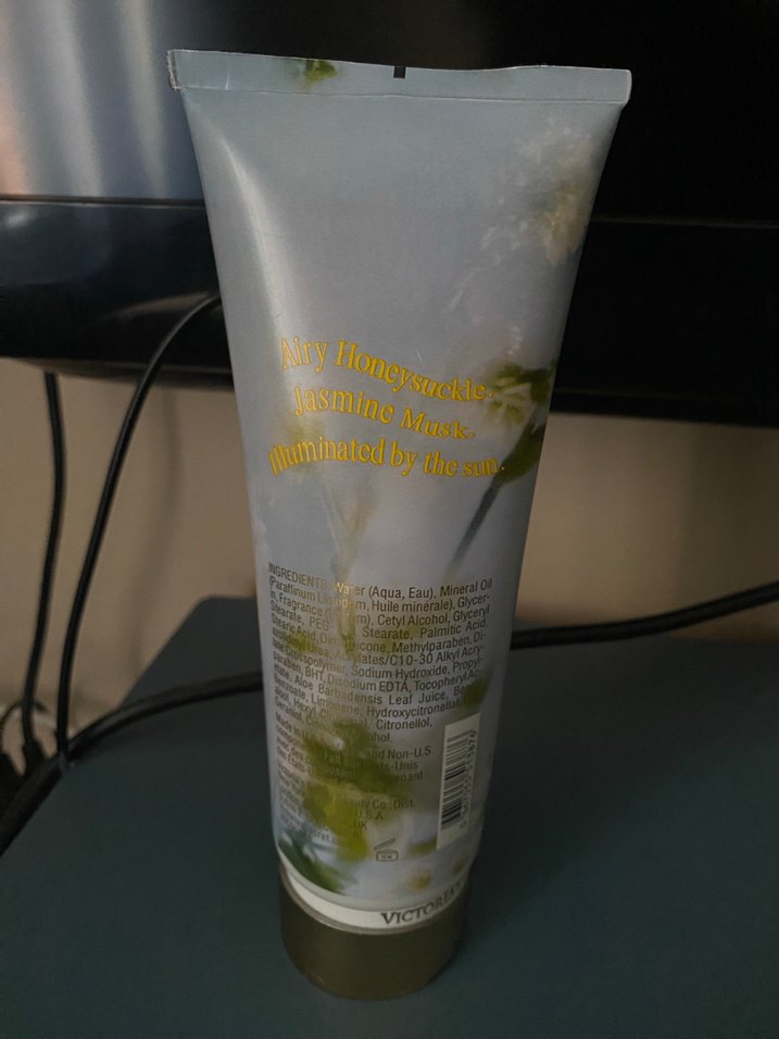 Victoria's Secret Vücut Losyonu 236 ml - Görsel 4