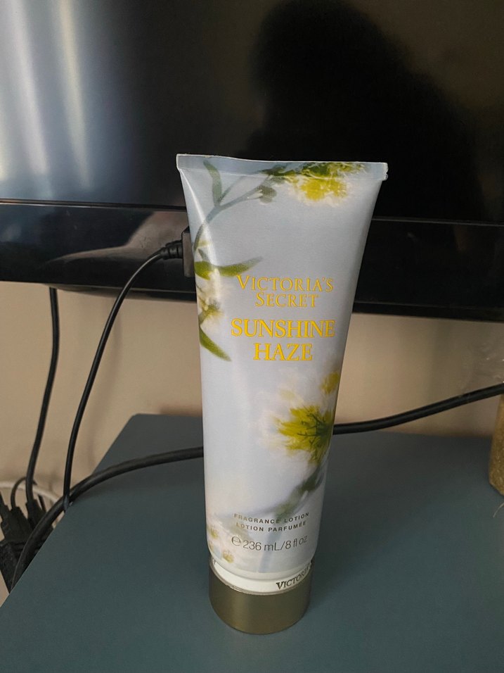 Victoria's Secret Vücut Losyonu 236 ml - Görsel 3