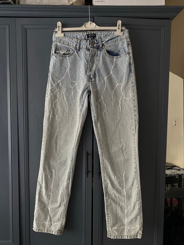 Nakışlı şimşek Detaylı Gri Salaş Denim Pantolon - Görsel 2