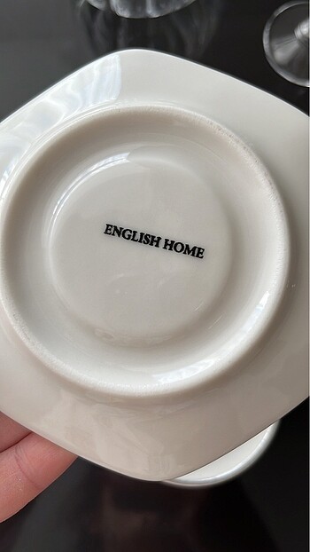 English Home English Home fincan