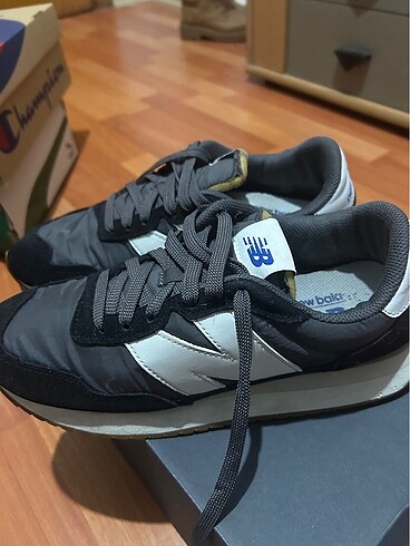 42.5 Beden gri Renk NEW BALANCE 327