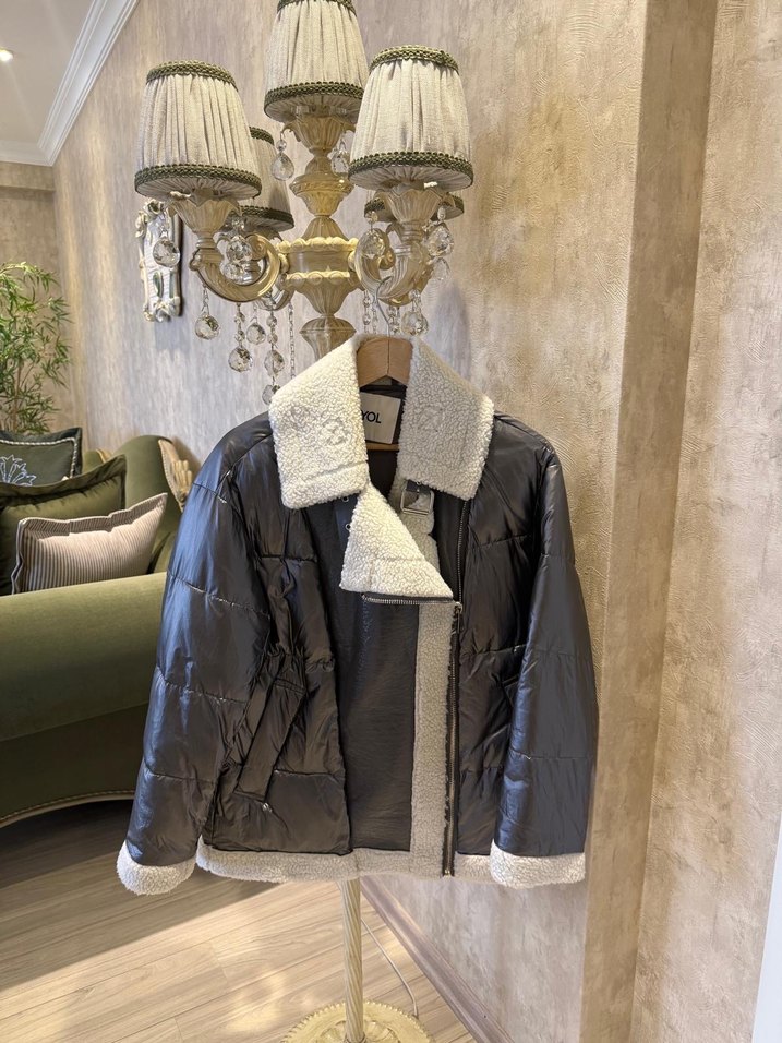 Kürk Detaylı Gri Kısa Mont - Görsel 3