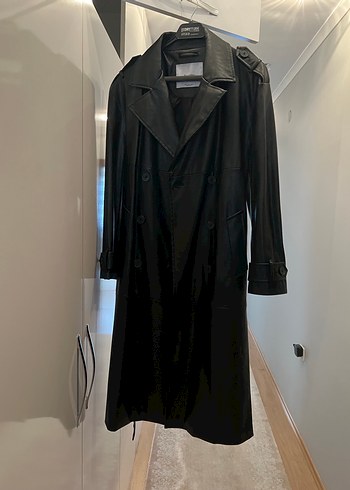 Bershka Kadın Siyah Deri Kemerli Trençkot