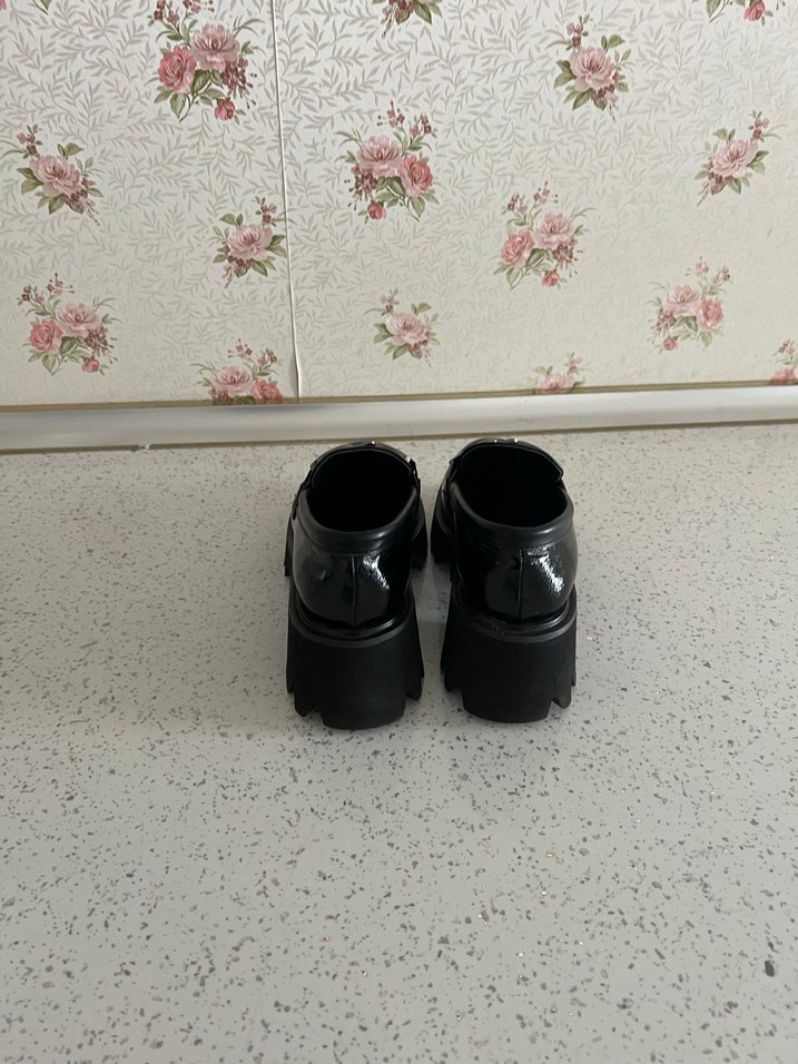 Parlak Siyah Platform Topuklu Loafer - Görsel 3