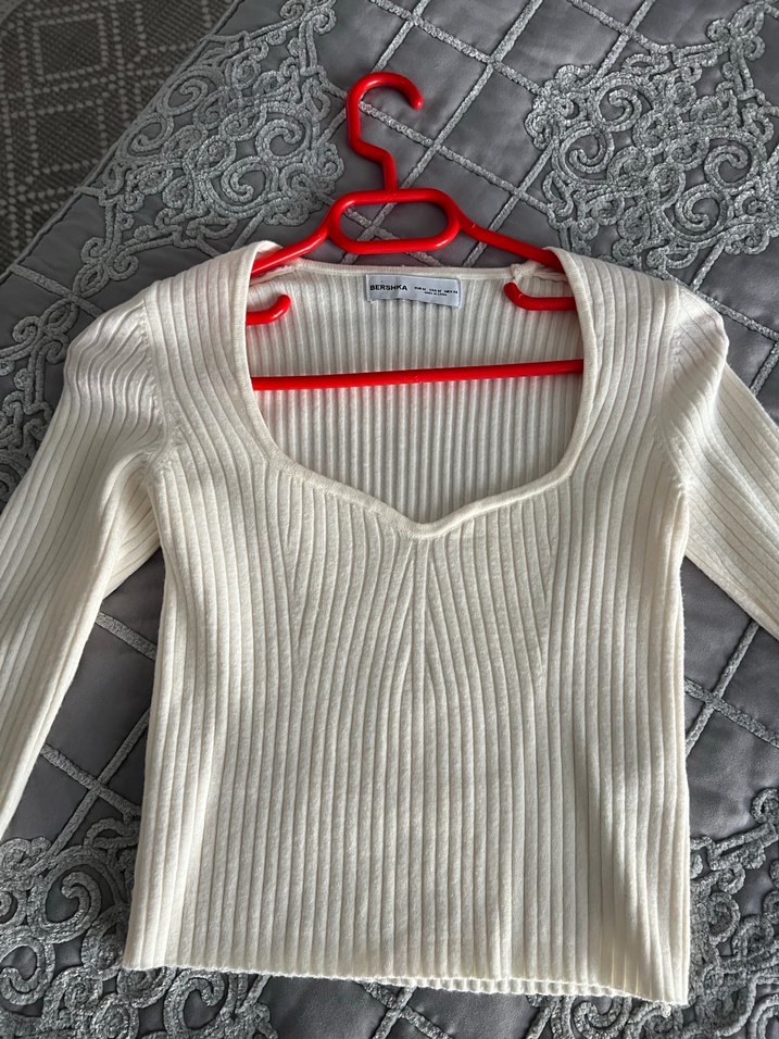 Beyaz V Yaka Fitilli Kadın Triko Kazak - Görsel 2