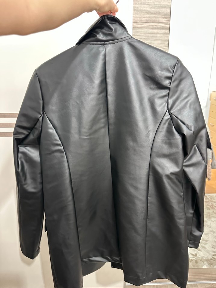 Siyah Deri Kadın Ceket - Görsel 4