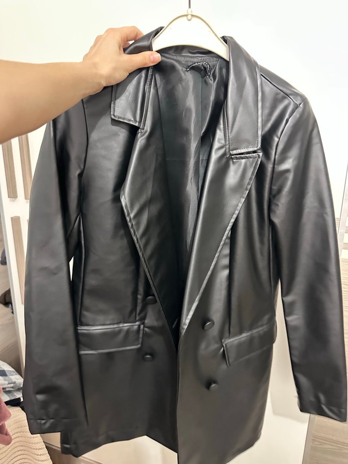 Siyah Deri Kadın Ceket - Görsel 2