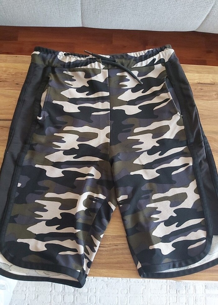 Şort Bermuda - Görsel 2