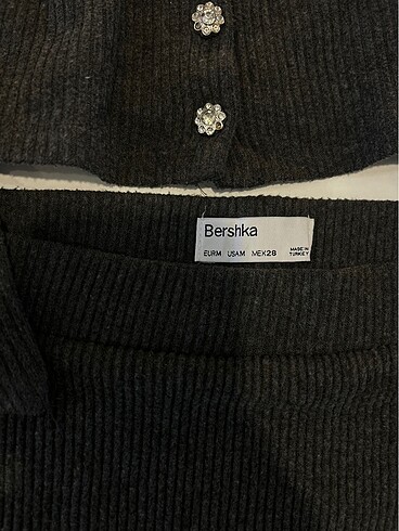  Beden Bershka ikili takım
