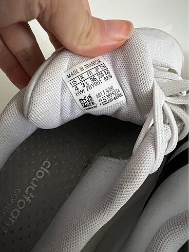 36 Beden beyaz Renk Orijinal adidas spor ayakkabı