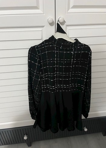 Uzun Kollu Siyah Kareli Kadın Bluz - Görsel 3