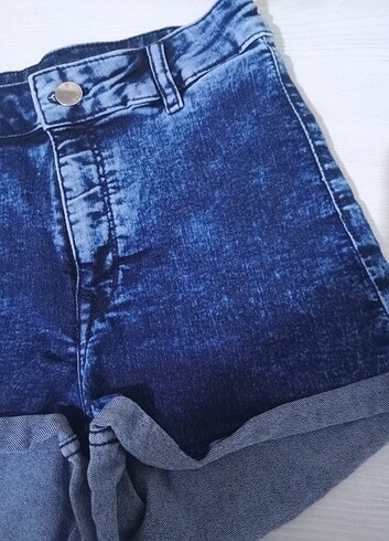 H&M H&M DIVIDED Kadın Kot Şort