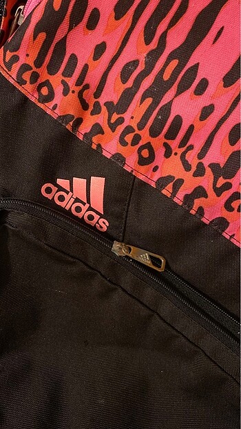 Adidas sırt çantası