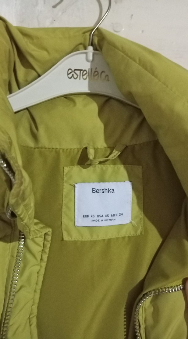 yeşil fıstık yeşili Mini Kısa Kesim Kışlık Kadın Mont - Görsel 4