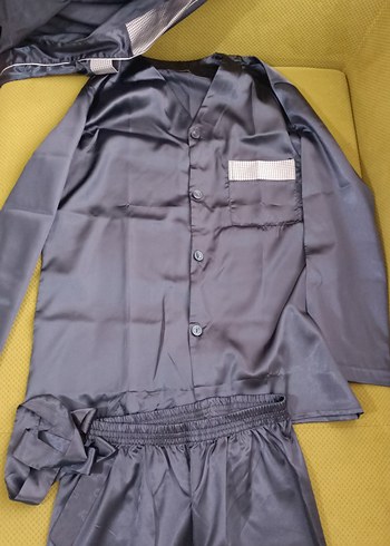 Saten Gri Uzun Kollu Erkek Pijama Takımı - Görsel 2