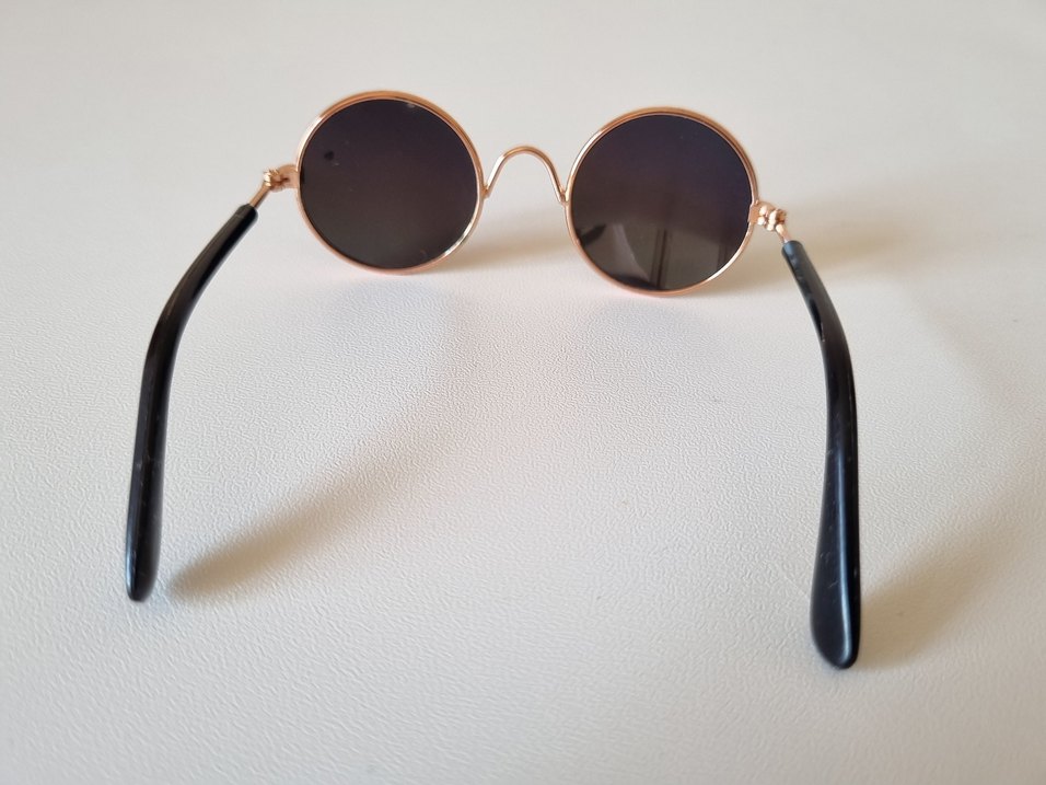 Parlak Çok Renkli Yuvarlak Kedi Güneş Gözlüğü - Görsel 3