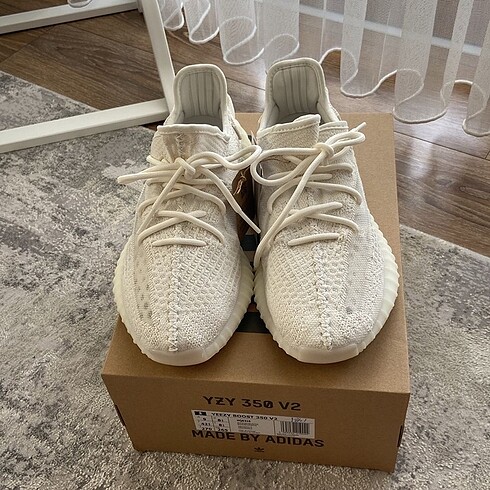 42,5 Beden beyaz Renk ADİDAS YEEZY BOOST 350 V2