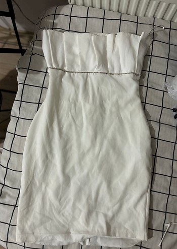 Beyaz Butik Beyaz Straplez Keten Kalem Elbise