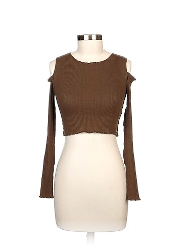 Pull and Bear Bluz %70 İndirimli.