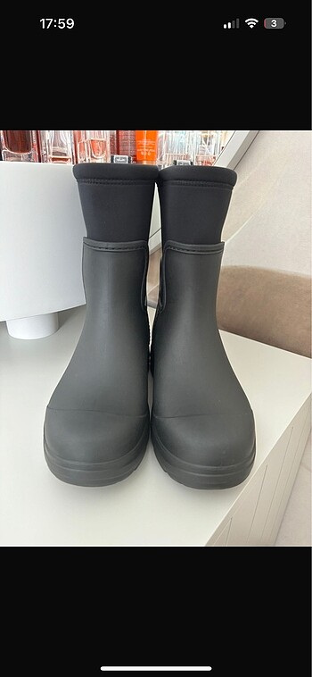 38 Beden UGG DROPLET MODEL 38 numara