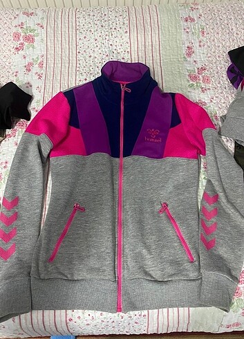 ORİJİNAL hummel hırka 