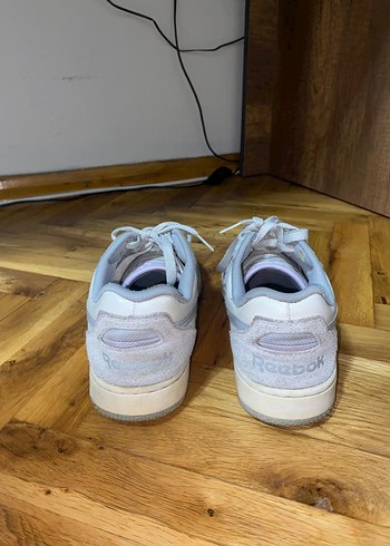 Reebok Beyaz Gri Kadın Spor Ayakkabı - Görsel 3