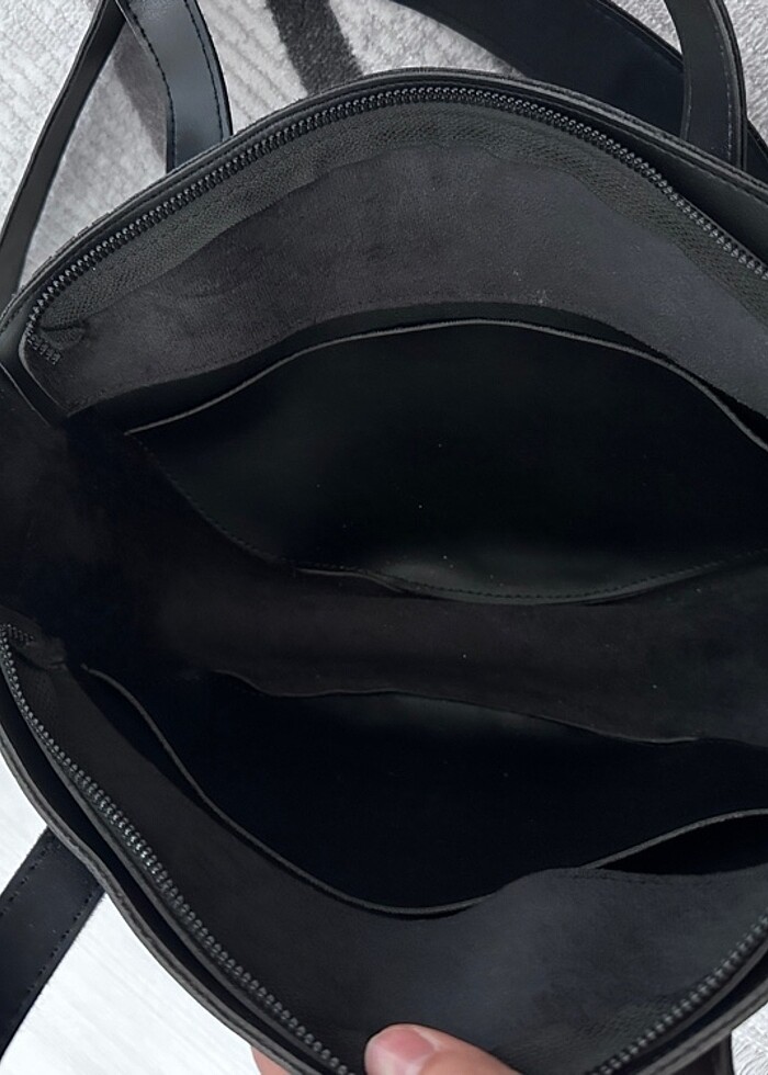 Siyah çanta
 - Görsel 3