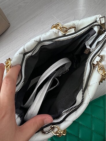 Beyaz çanta - Görsel 3