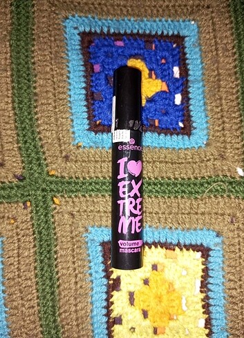 Essence I Love Extreme Volume Maskara