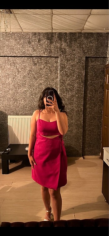 pembe elbise