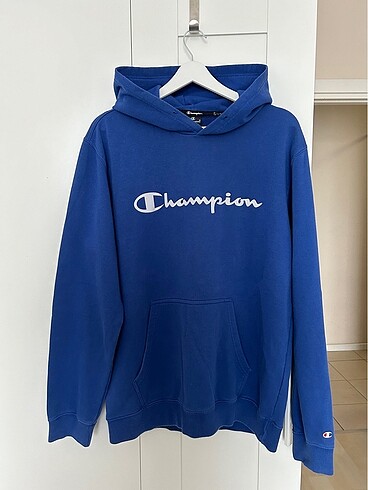 Champion Sweatshirt
