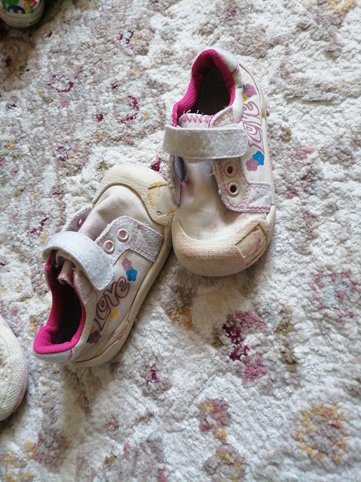 Kız Çocuk Beyaz Cırt Cırtlı Spor Ayakkabı - Görsel 2