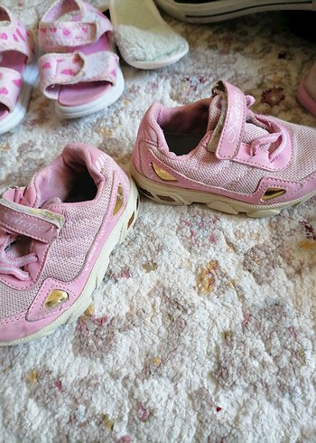 Kız Çocuk Pembe Cırtlı Spor Ayakkabı - Görsel 2