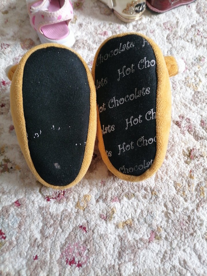 Kız Çocuk Sarı Nakışlı Örgü Sıcak Ev Terliği - Görsel 2