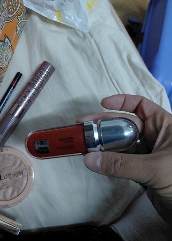 Kiko parlak kırmızı ruj - Görsel 2