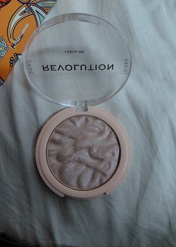 Bej Parlak Aydınlatıcı - Revolution - Görsel 2