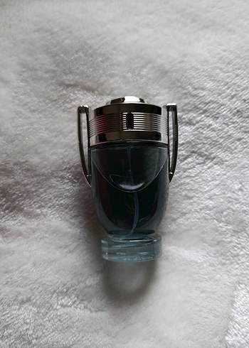 Paco Rabanne Invictus Erkek Parfümü 100 ml - Görsel 2