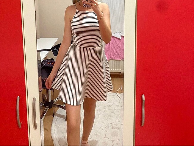 H&M H&M çizgili elbise