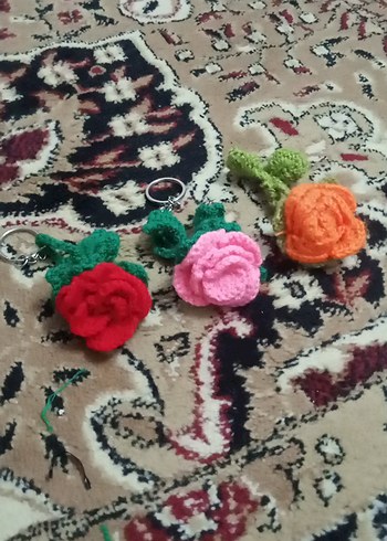 Renkli Örgü Çiçek Broş Seti - Görsel 3