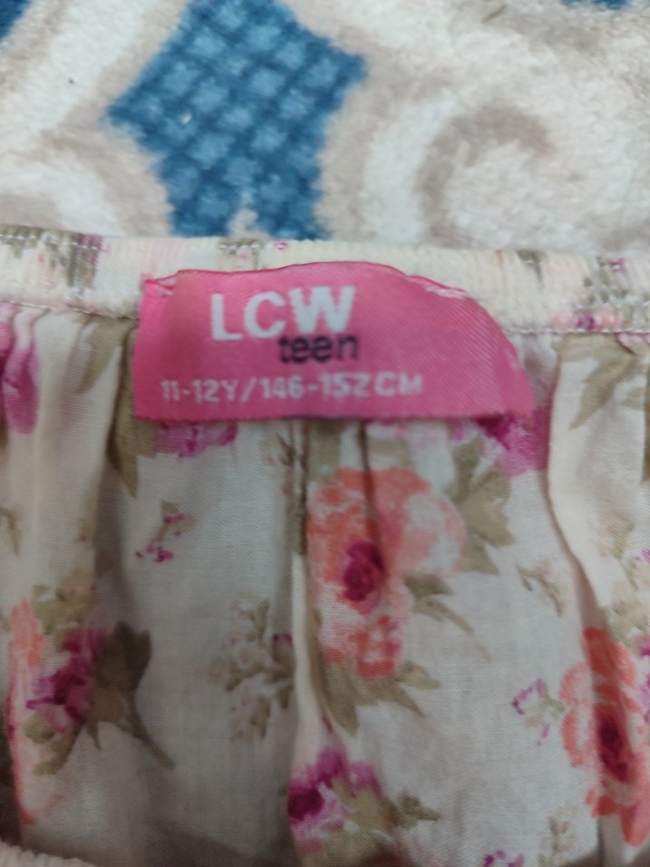 Çiçek Desenli Kız Çocuk Askılı tisort - Görsel 4