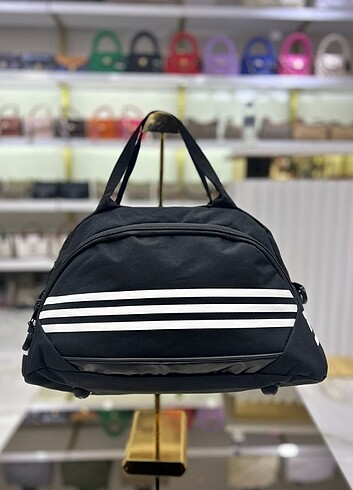 Adidas Valiz seyahat spor 