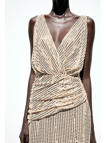 Zara Zara Etiketli Pullu Midi Elbise