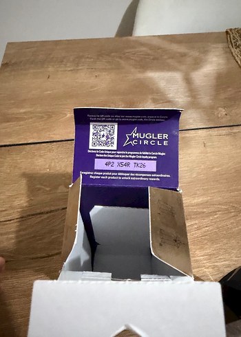 Mugler Alien Extrait Intense Kadın Parfümü 90 ml - Görsel 3