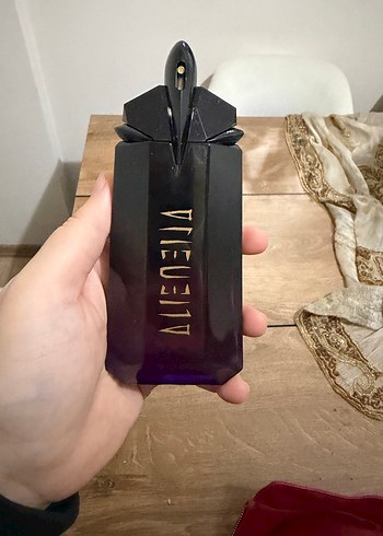 Mugler Alien Extrait Intense Kadın Parfümü 90 ml - Görsel 5